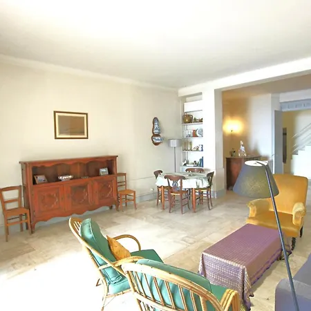Sea View Apartment Cannes