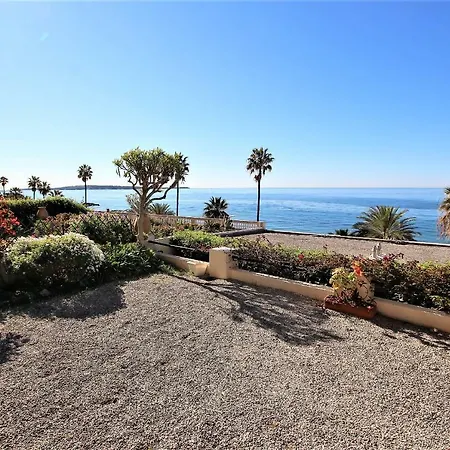 Apartment Sea View *