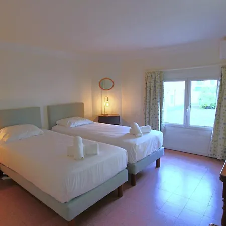 Sea View Apartman *